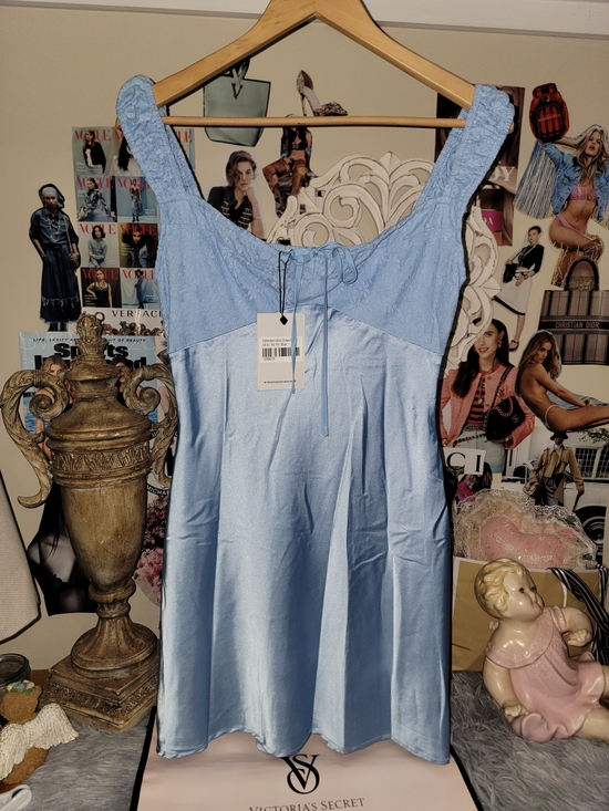 Princess Polly Dresses & Skirts - NWT Princess Polly Light Blue Callentani Mini Dress - US 6
